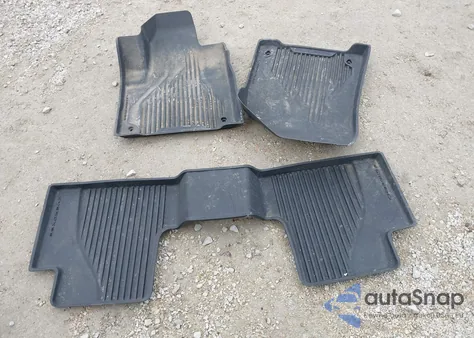 2015 Jeep Cherokee Latitude Altitude z USA, uszkodzony, nr VIN 1C4PJMCS7FW746063